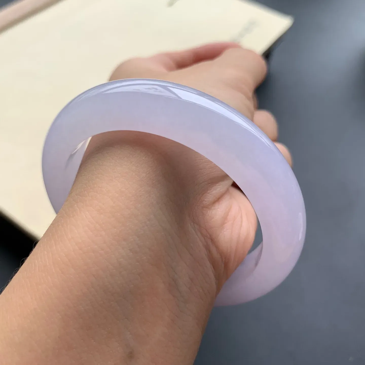53.3圈口冰种正圈手镯 尺寸：53.3-12.3-8.8，无纹裂，水润光滑，胶感十足