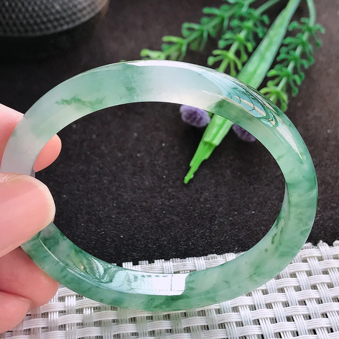 自然光55.5/49.8/10/6.8老坑冰种果冻胶冰飘花贵妃手镯翡翠玉镯美人镯