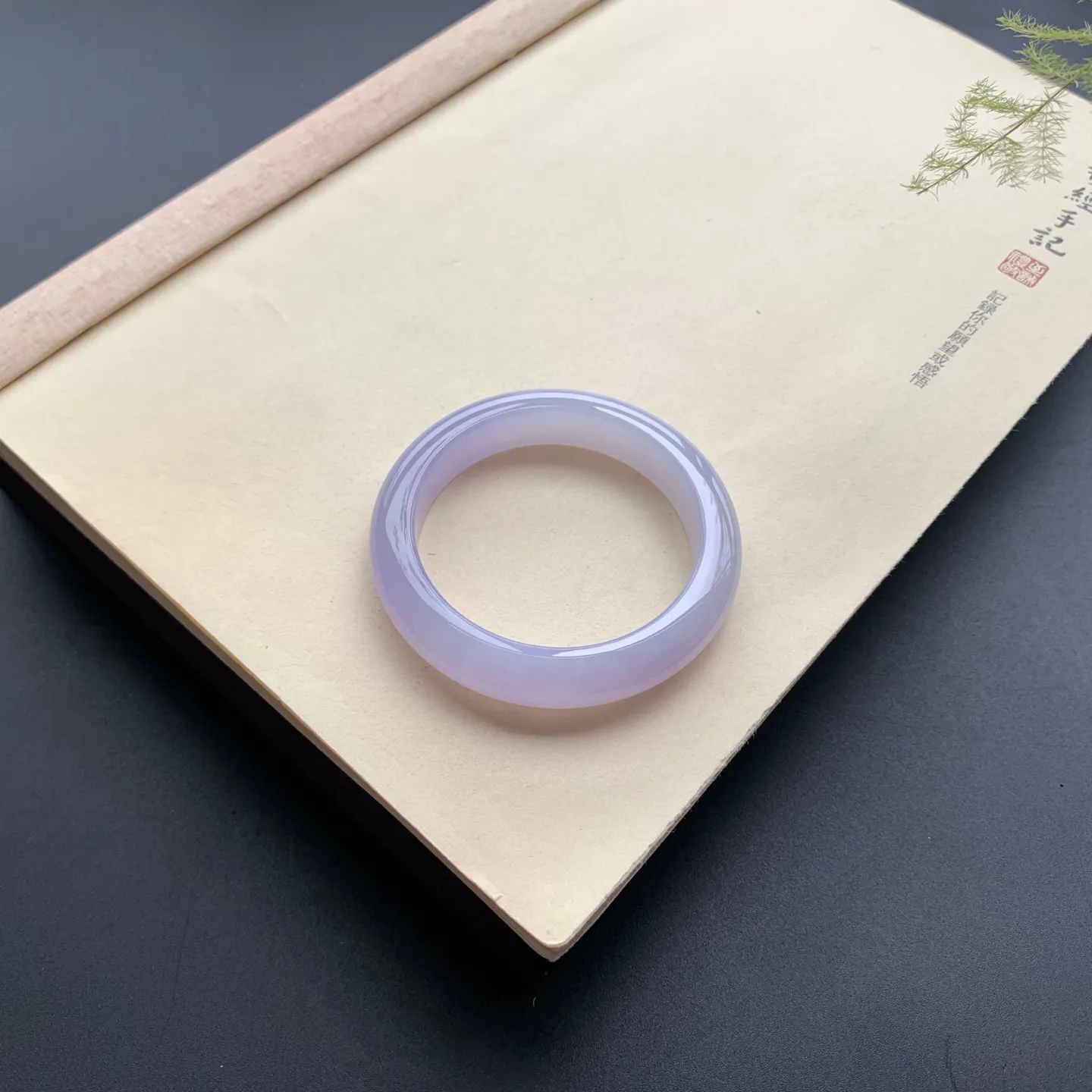 51.5圈口冰紫正圈手镯 尺寸：51.5-11.5-8.5，无纹裂，水润起胶，优美迷人