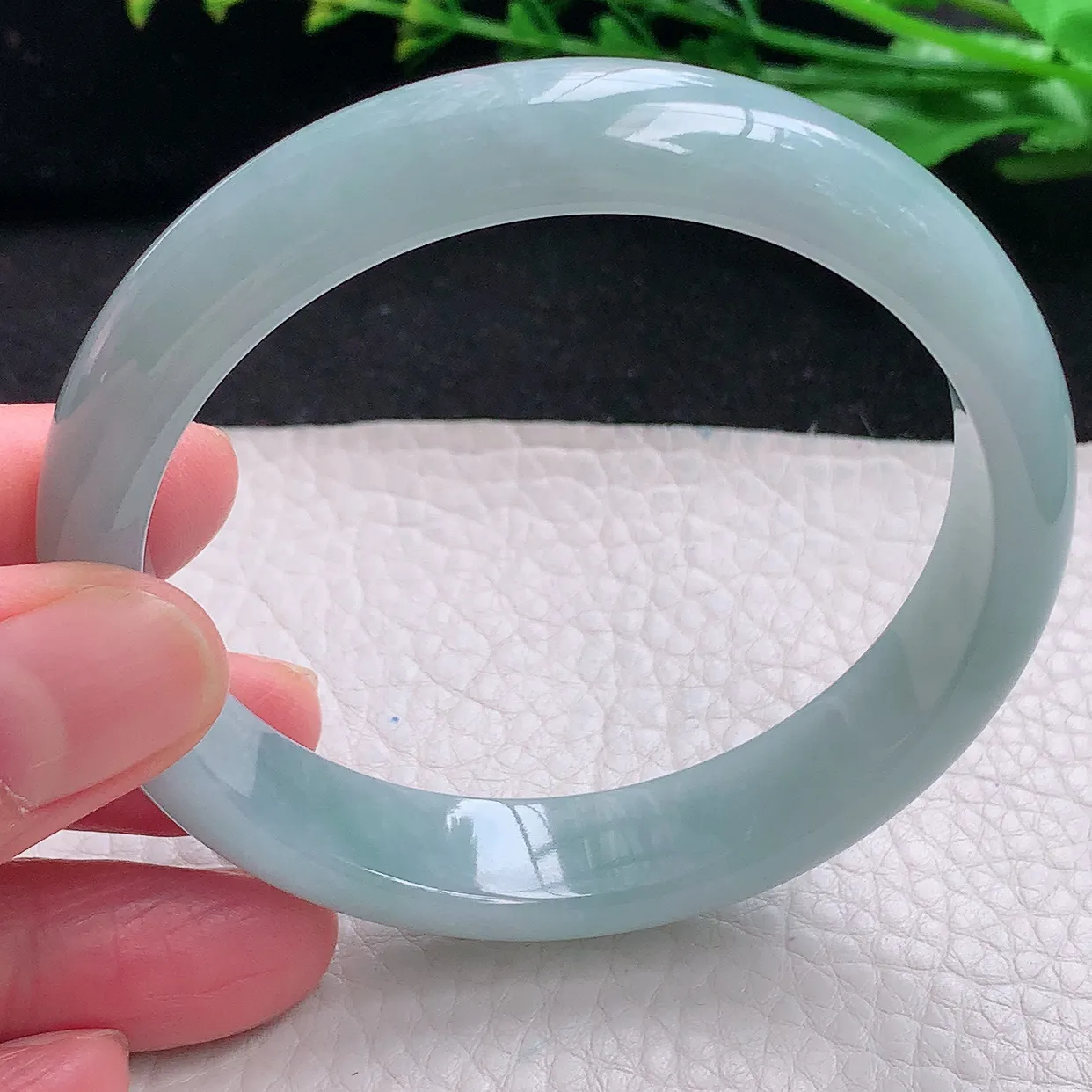 js自然光59*13*4.6平安镯 天然缅甸翡翠a货清爽宽边玉镯子 玉手环