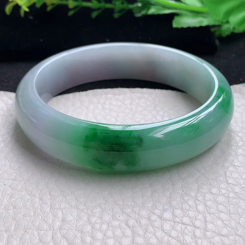 ll自然光59.5*15.2*8轮胎镯 天然缅甸翡翠a货辣绿宽边玉镯子 玉手环