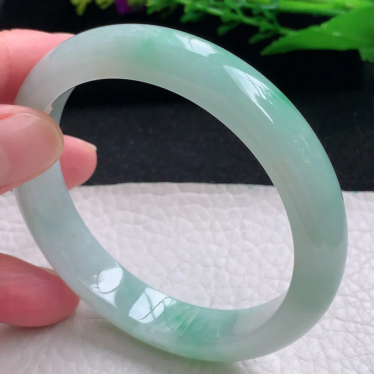 xx自然光57.5*12*7.8平安镯 天然缅甸翡翠a货冰飘绿宽边玉镯子 玉手环