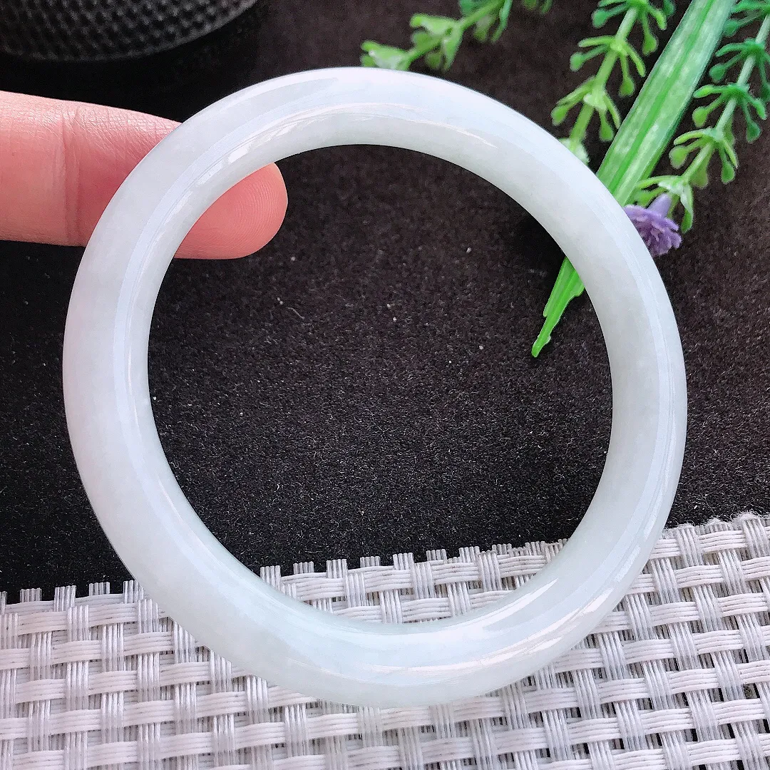 自然光56.8/8.3/8.9老坑秀气冰润圆条手镯翡翠玉镯美人镯