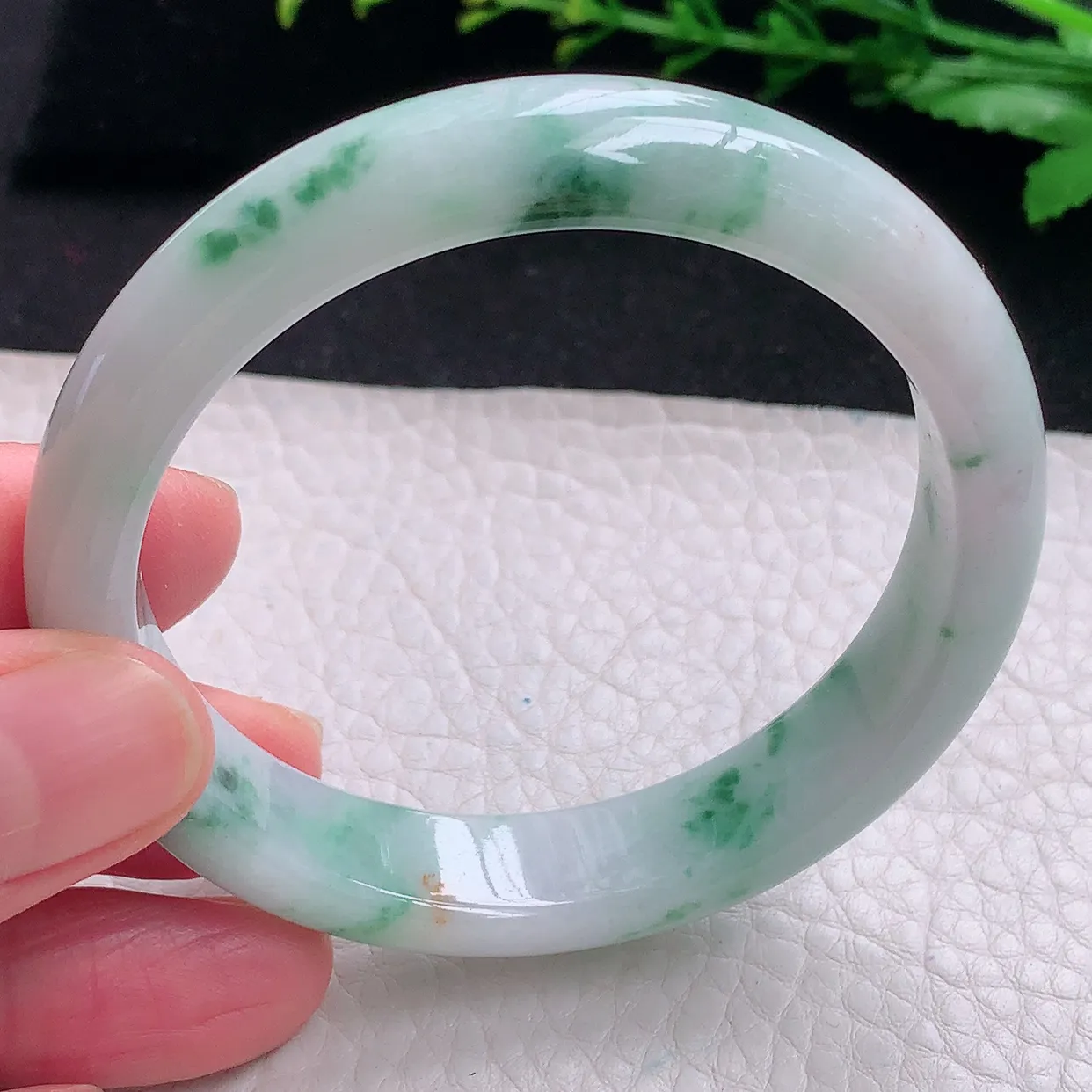 hy自然光55*12.2*7.5平安镯 天然缅甸翡翠a货飘花宽边玉镯子 玉手环