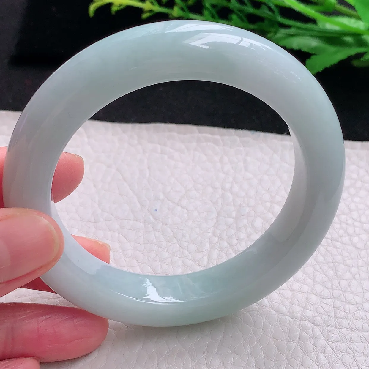 hy自然光58*12.5*10.8平安镯 天然缅甸翡翠a货清新厚装宽边玉镯子 玉手环