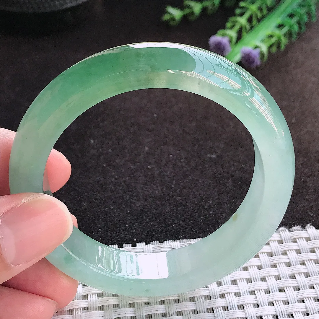 自然光53.5/12.6/8.8老坑冰胶果冻半山水冰油绿手镯宽边翡翠玉镯美人镯