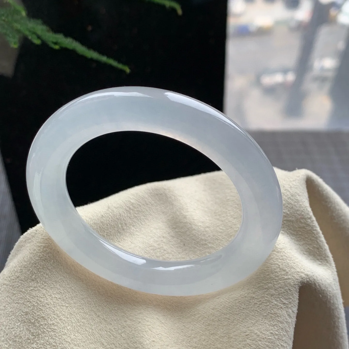 圆条冰玻白月光 无瑕 尺寸:53.3/10.7/11 星光闪闪🥰🥰