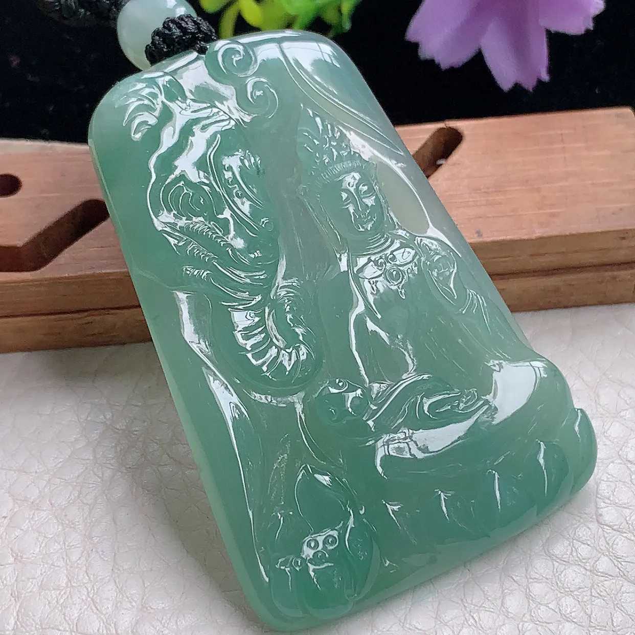 yl自然光63*43.6*5.7天然缅甸翡翠冰晴普贤菩萨 玉观音玉吊坠 玉挂件