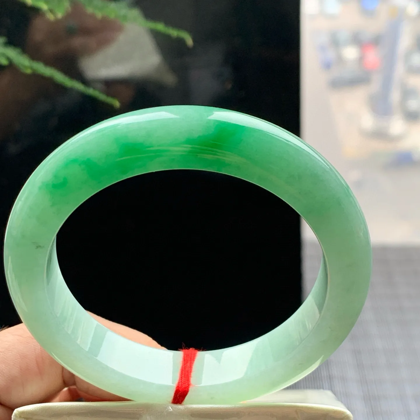 正圈冰糯翠绿 无瑕 尺寸:55.6/12.9/9.3 色好🥰🥰