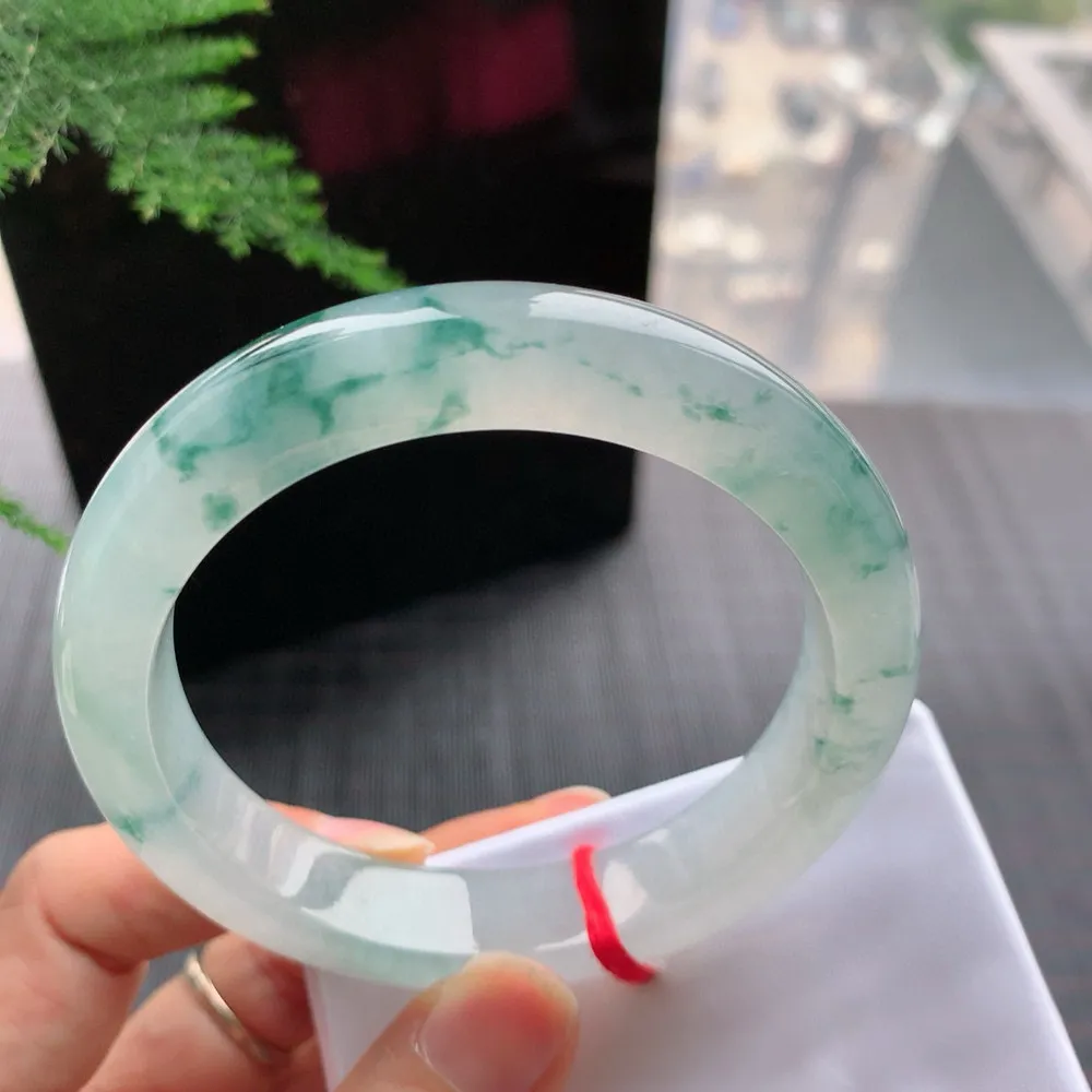 正圈高冰飘花 一丝棉线 尺寸:58.1/12.5/8.8 花美 种水好