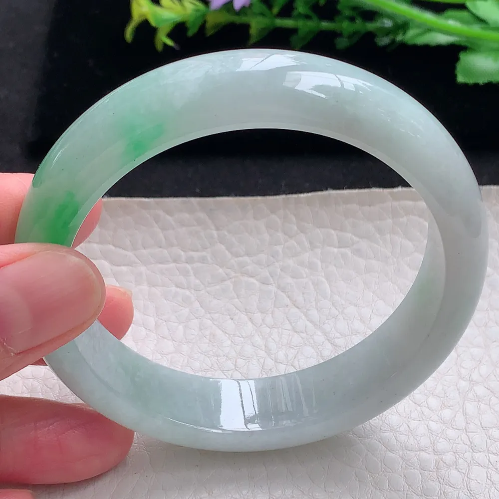 ll自然光58*14.2*8平安镯 天然缅甸翡翠a货飘阳绿宽边玉镯子 玉手环