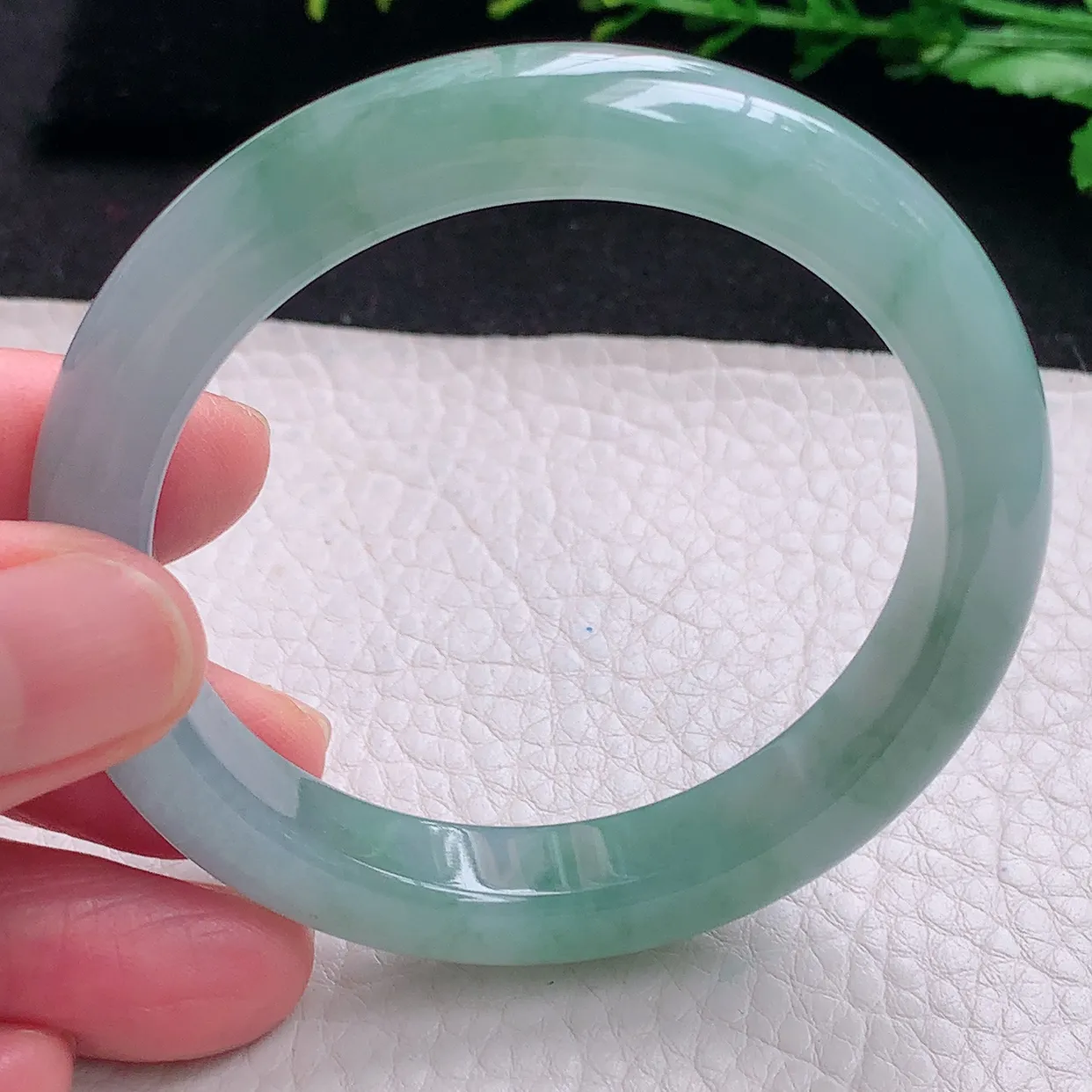 yh小圈口52.6*10*8.5平安镯 天然缅甸翡翠a货冰飘花清秀宽边玉镯子 玉手环