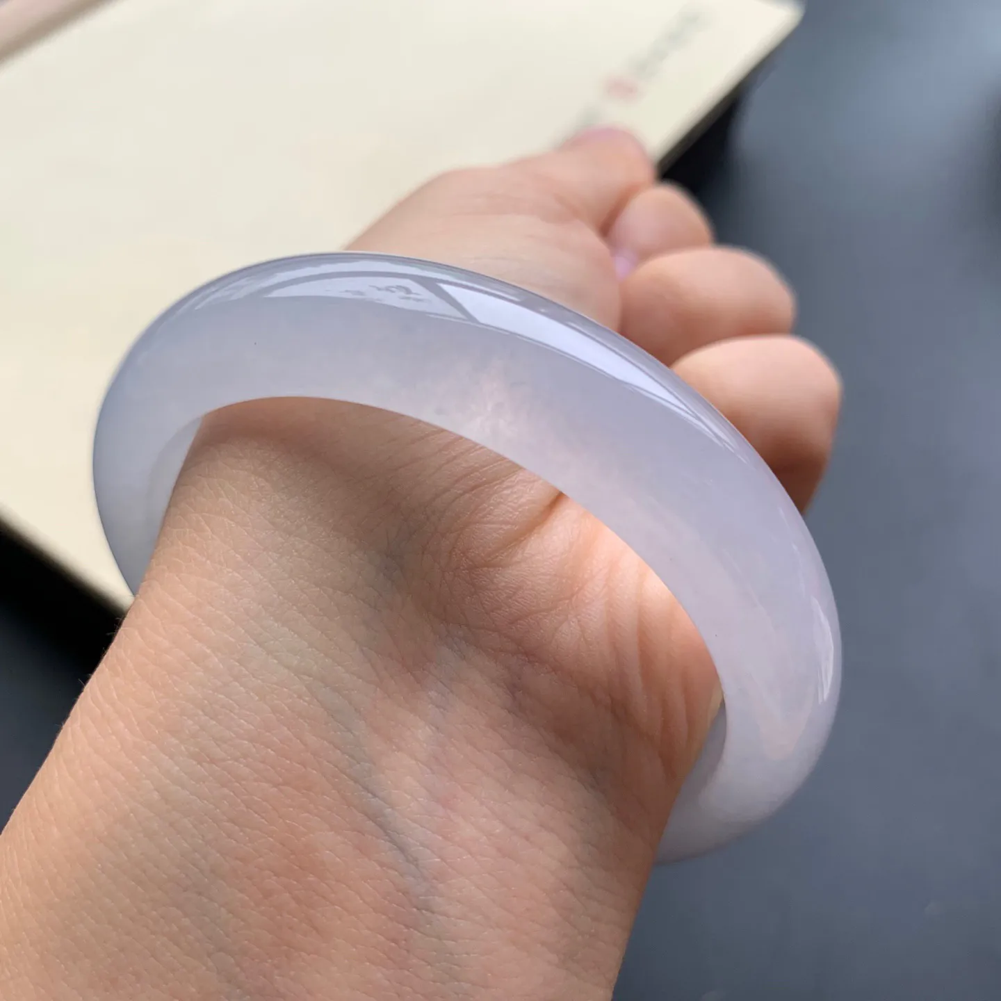 55.8圈口冰种正圈手镯 尺寸：55.8-12.8-7.8，无纹裂，冰透水润，胶感十足