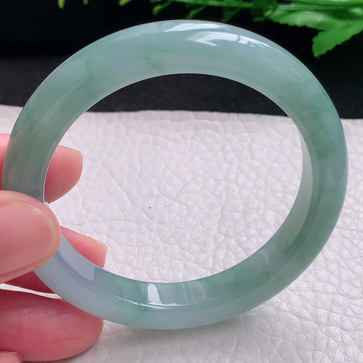 yh小圈口52.6*10*8.5平安镯 天然缅甸翡翠a货冰飘花清秀宽边玉镯子 玉手环