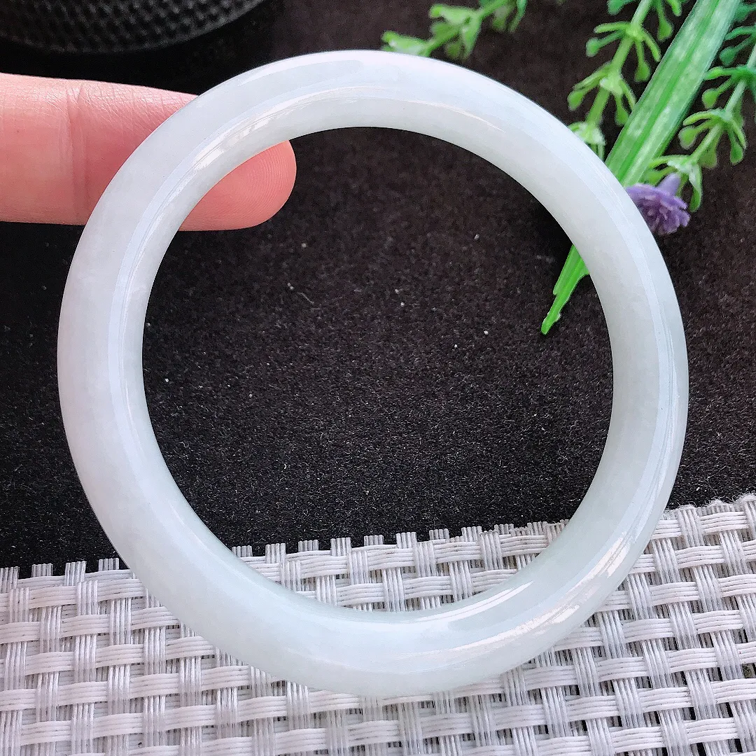 自然光56.8/8.3/8.9老坑秀气冰润圆条手镯翡翠玉镯美人镯