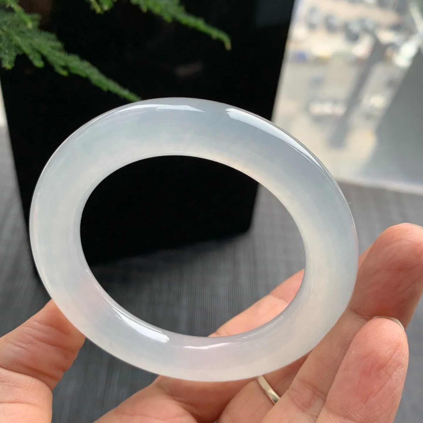 圆条冰玻白月光 无瑕 尺寸:53.3/10.7/11 星光闪闪🥰🥰