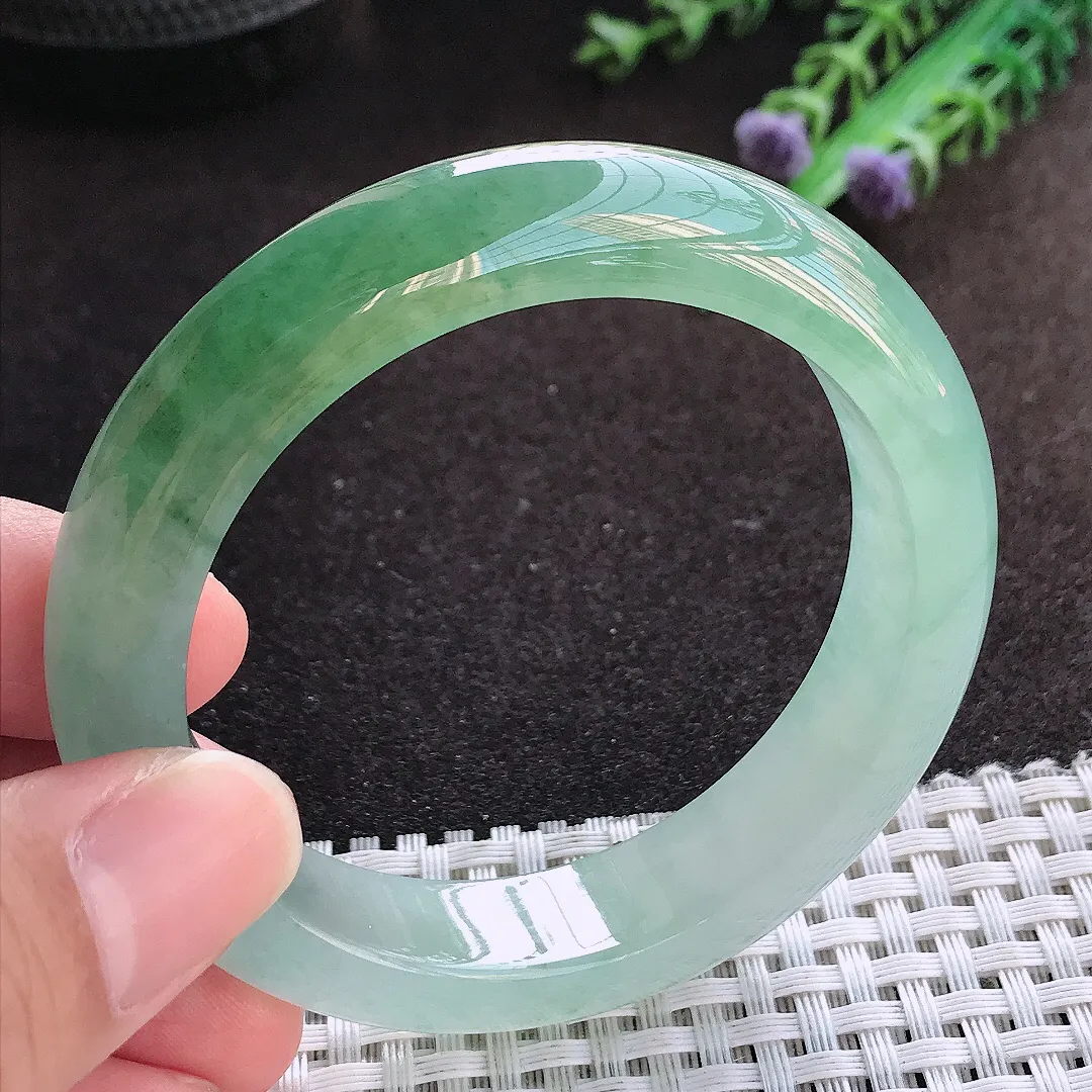 自然光53.5/12.6/8.8老坑冰胶果冻半山水冰油绿手镯宽边翡翠玉镯美人镯