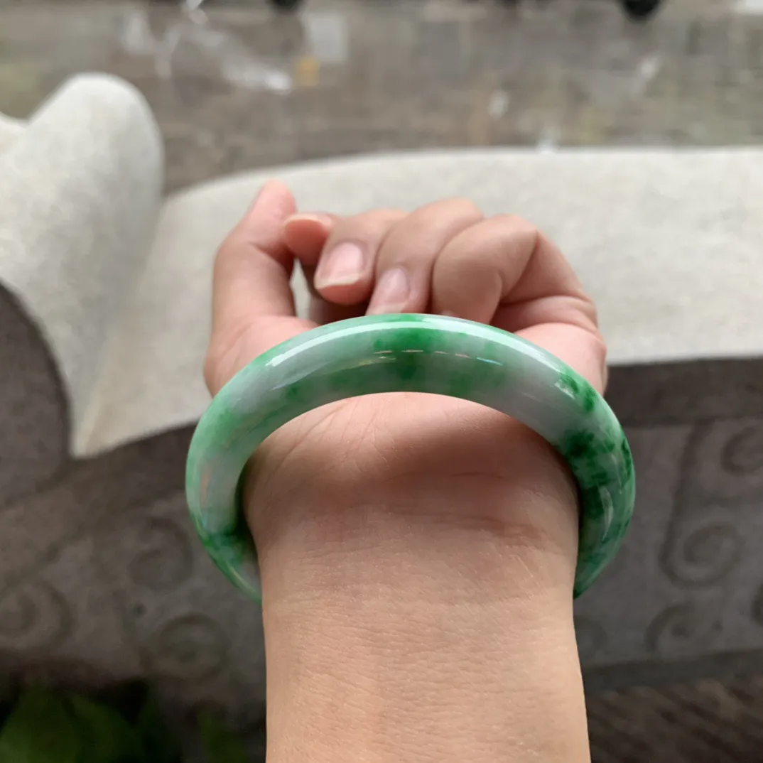 圈口 56-12.2-8.7【满辣绿正圈手镯】正圈56 57可戴