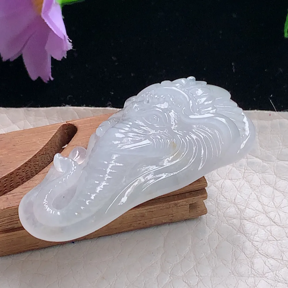 lz自然光52*25.8*11.2天然缅甸翡翠冰种万象更新 翡翠大象玉吊坠 玉挂件