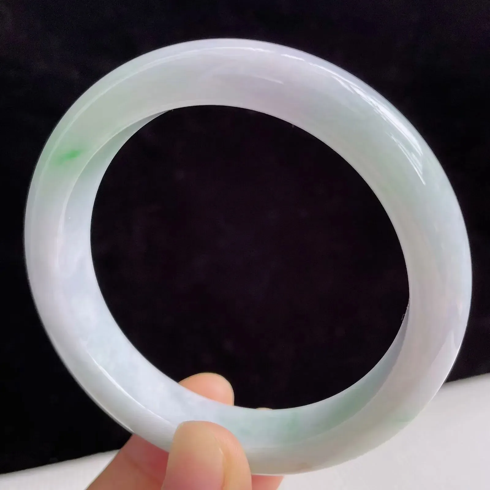 54圈有种有色天然翡翠A货淡紫玉手镯好种水春彩水润手镯49.07g