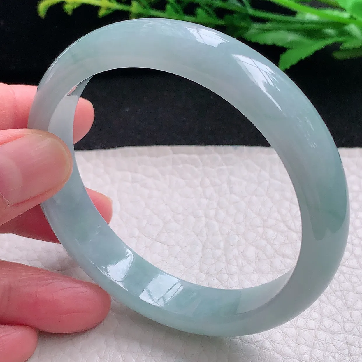 js自然光59*13*4.6平安镯 天然缅甸翡翠a货清爽宽边玉镯子 玉手环