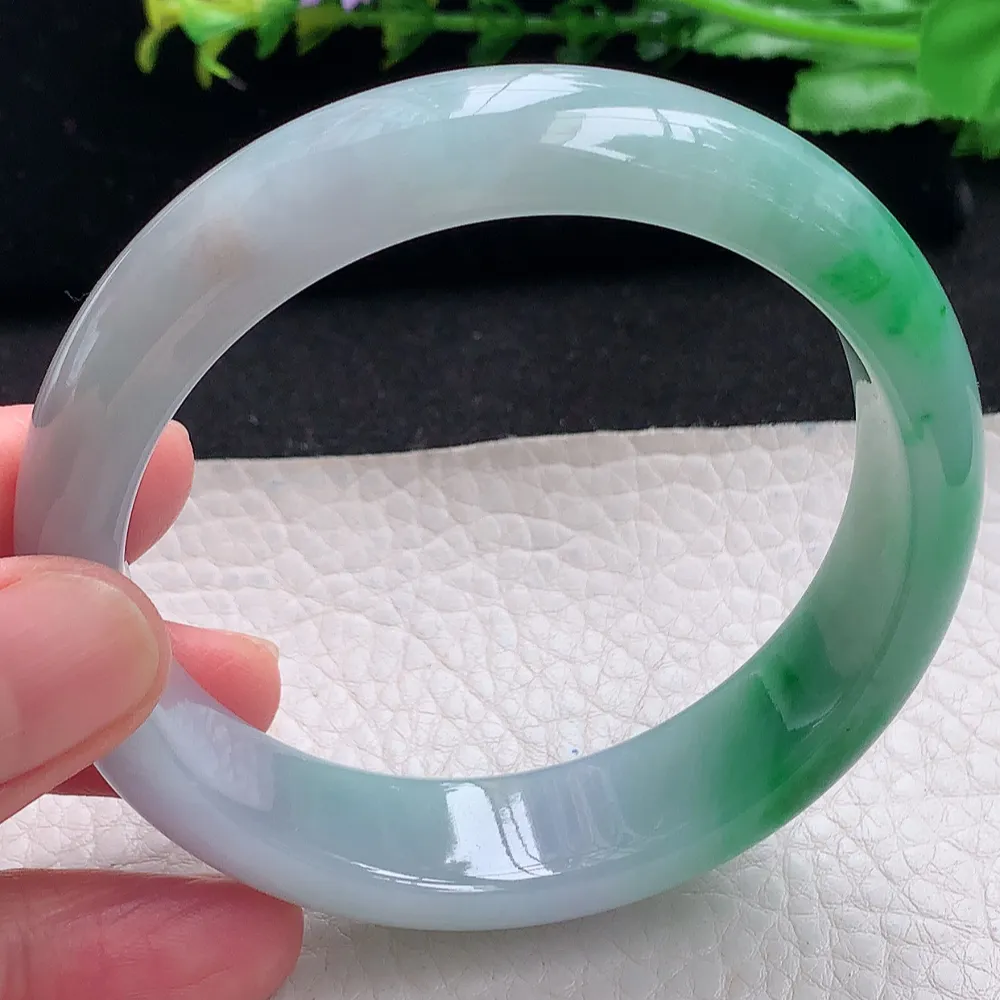 ll自然光59.5*15.2*8轮胎镯 天然缅甸翡翠a货辣绿宽边玉镯子 玉手环