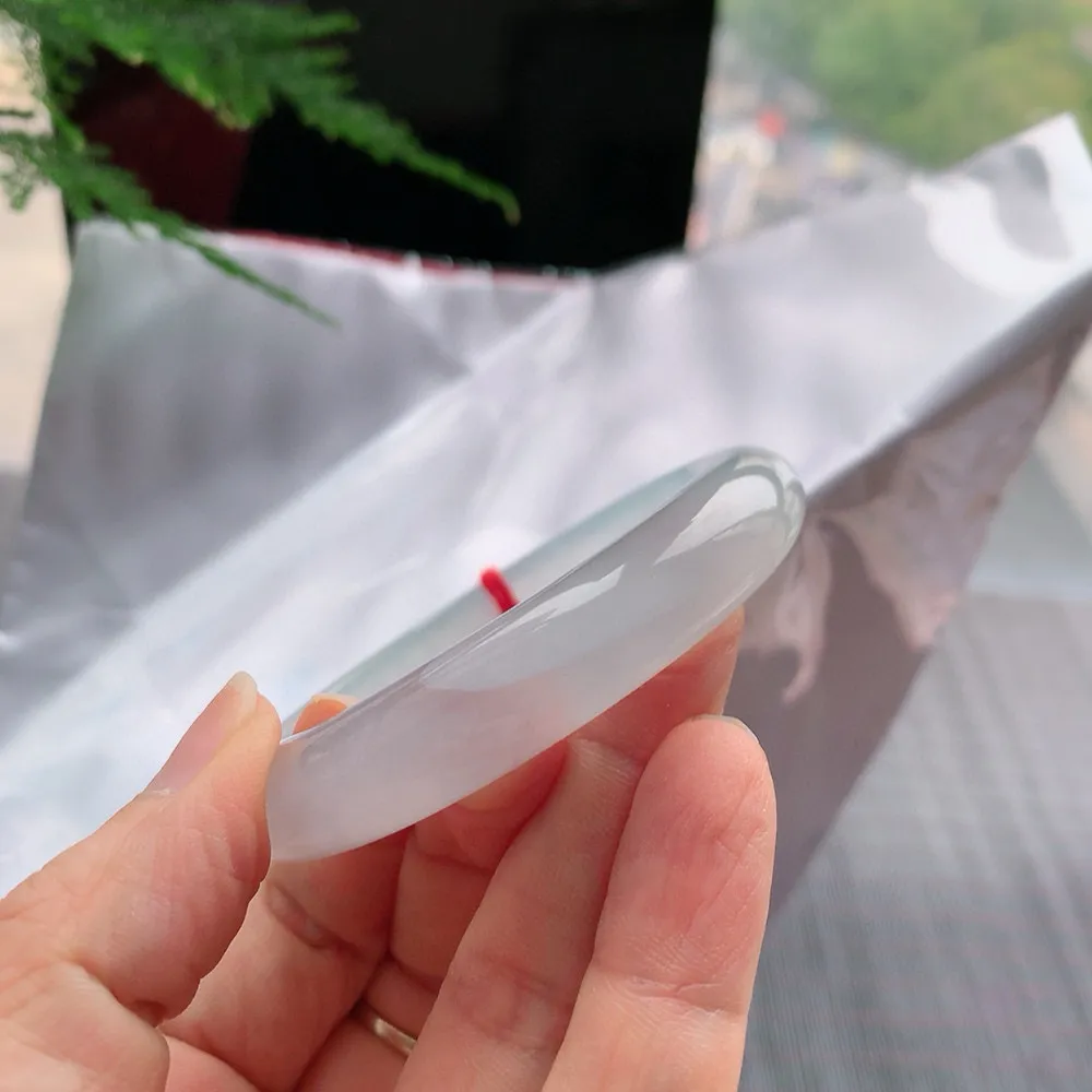 正圈冰玻白月光 有纹 尺寸:51.4/11/8.4 荧光闪闪