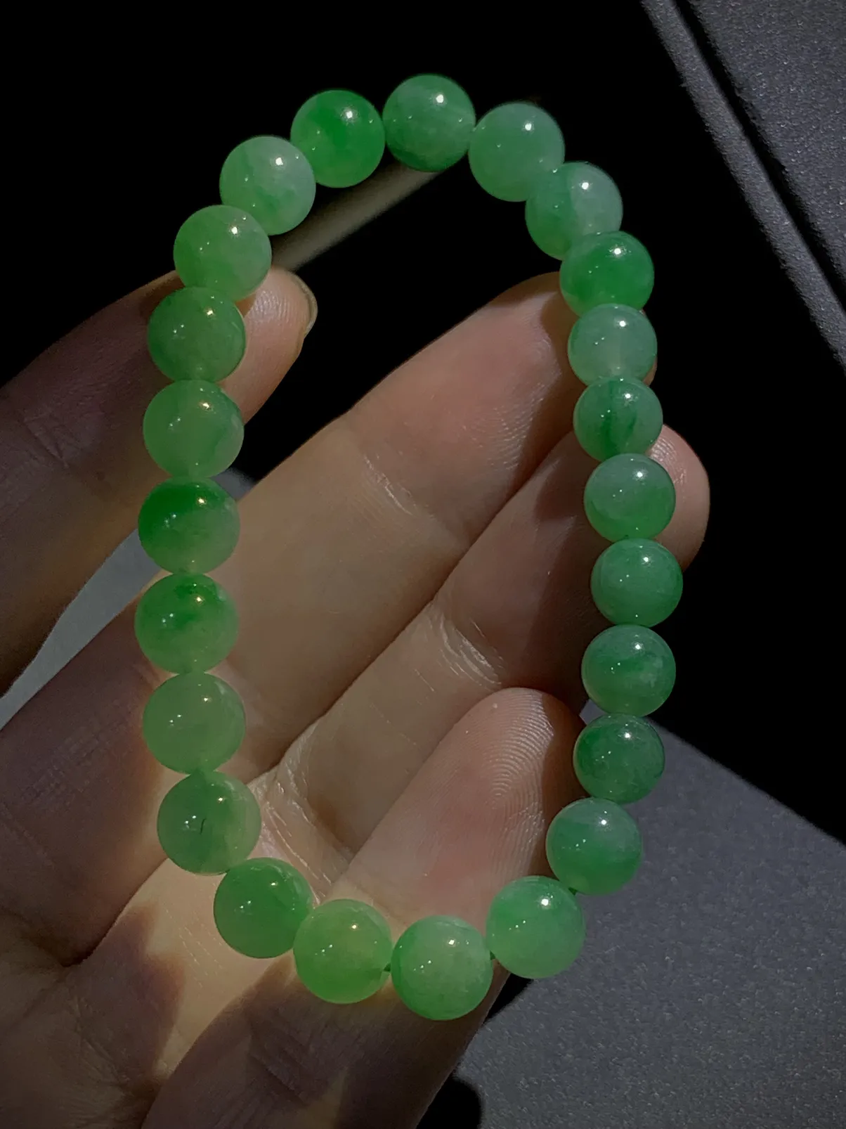 珠子手链手串，直径约6.5～7.8mm，
24粒，