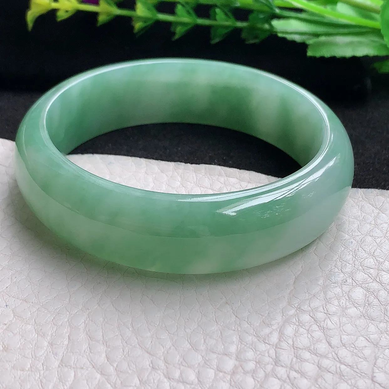 hh自然光58*16.8*7.8轮胎镯 天然缅甸翡翠a货满绿大气宽边玉手镯 玉手环