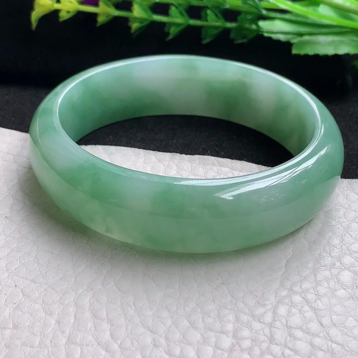 hh自然光58*16.8*7.8轮胎镯 天然缅甸翡翠a货满绿大气宽边玉手镯 玉手环