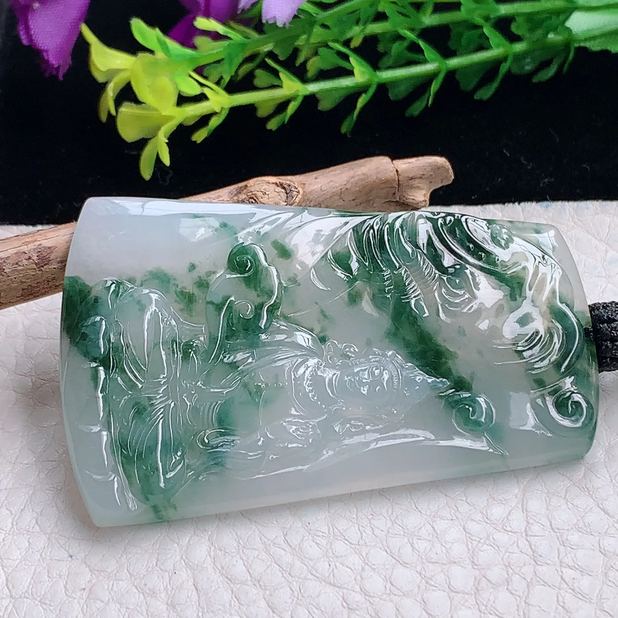 yl自然光61.5*38.8*5天然缅甸翡翠a货精雕冰飘花普贤菩萨观音玉坠 玉挂件