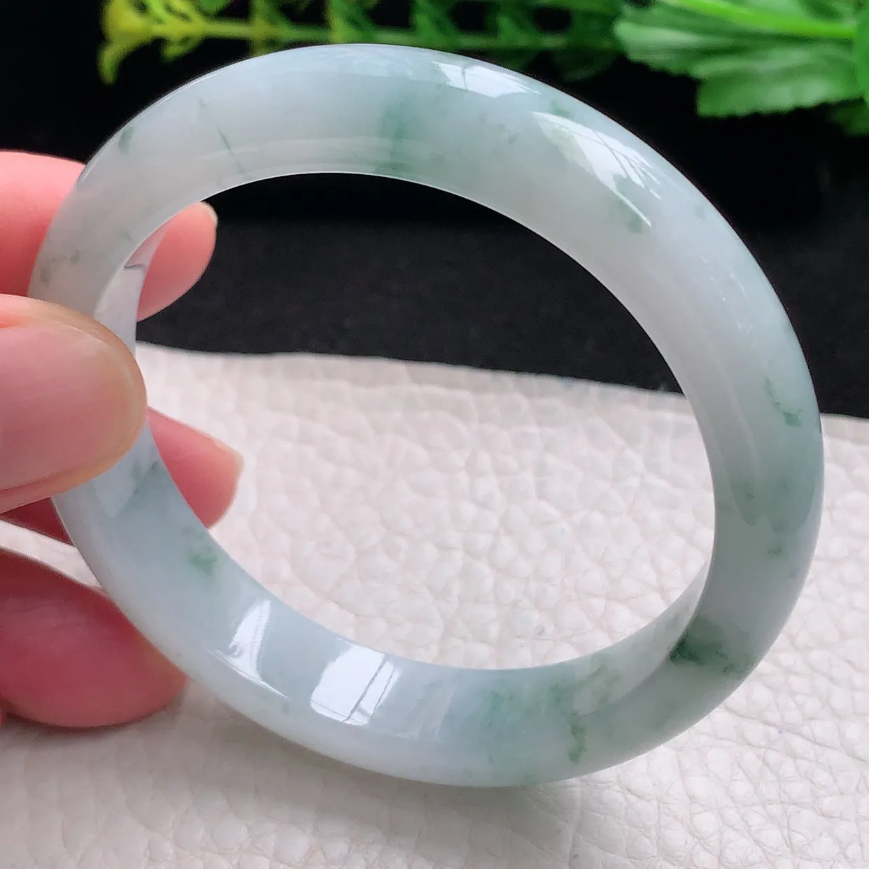 hy自然光53*11.8*7.3平安镯 天然缅甸翡翠a货冰飘花秀气宽边玉手镯 玉手环