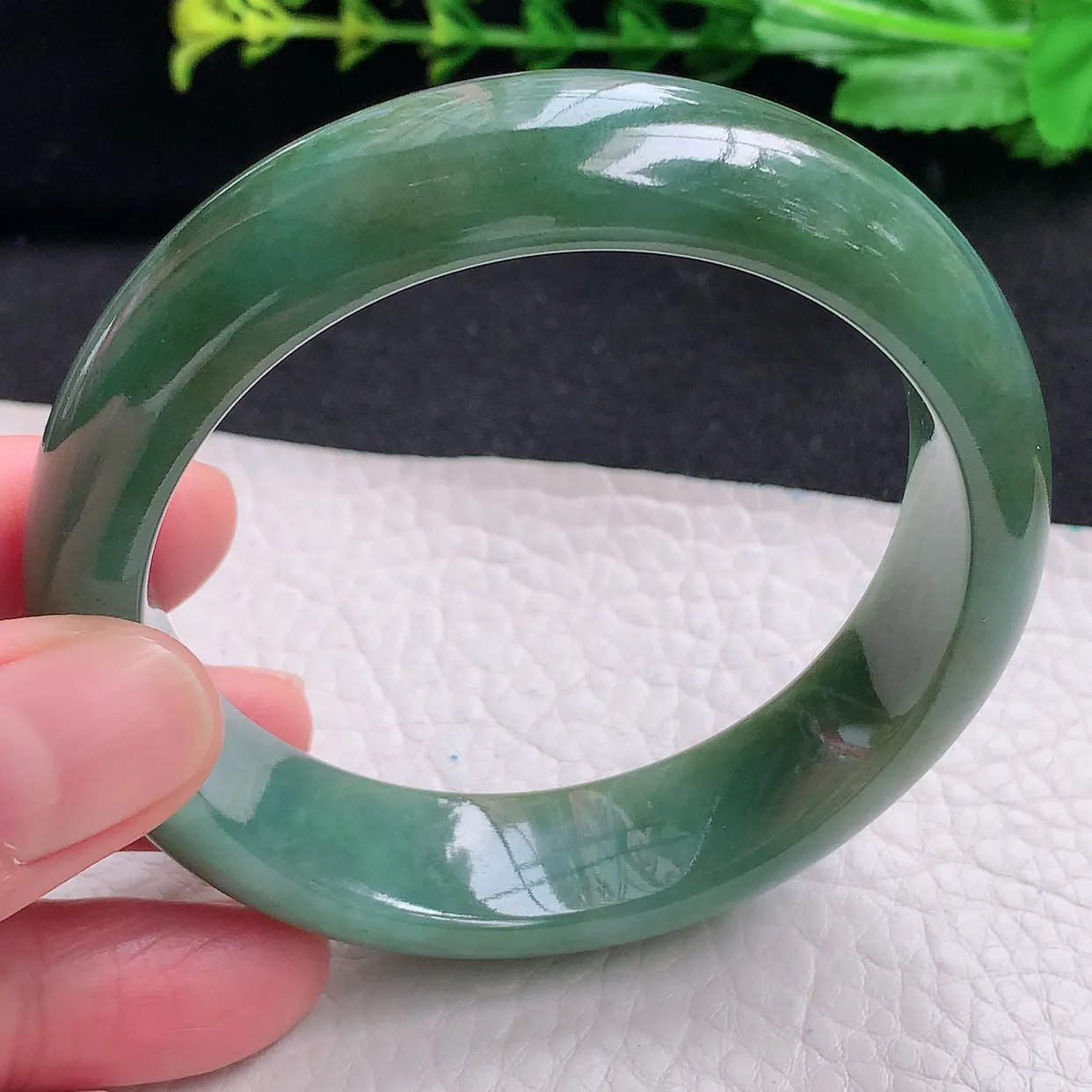 js自然光58*16*8.5轮胎镯 天然缅甸翡翠a货黄加绿大气宽边玉手镯 玉手环