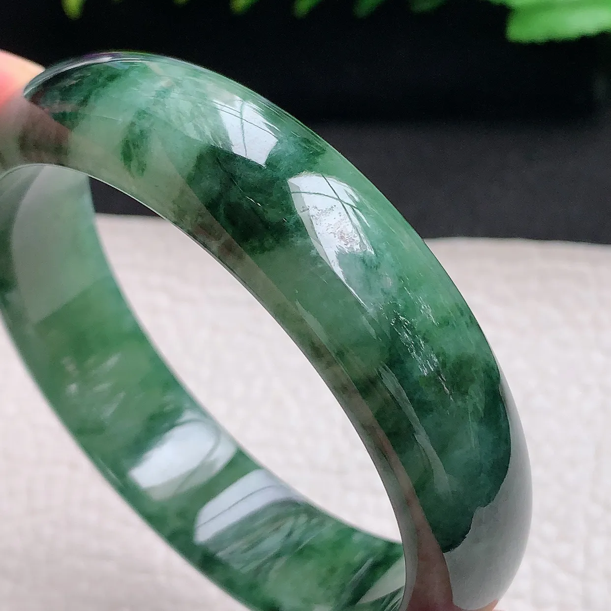 hy自然光58*15*6.6轮胎镯 天然缅甸翡翠a货冰油飘花宽边玉手镯 玉手环