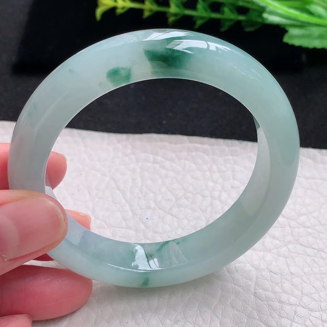 r自然光54.5*12.6*9平安镯 天然缅甸翡翠a货冰飘花厚装宽边玉手镯 玉手环