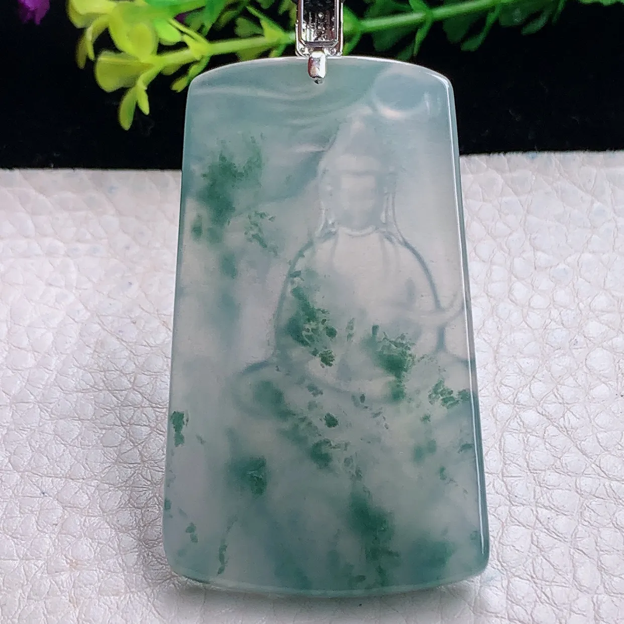 yl自然光57.5*32.5*5.2天然缅甸翡翠a货精雕冰飘花巾水观音玉坠 玉挂件
