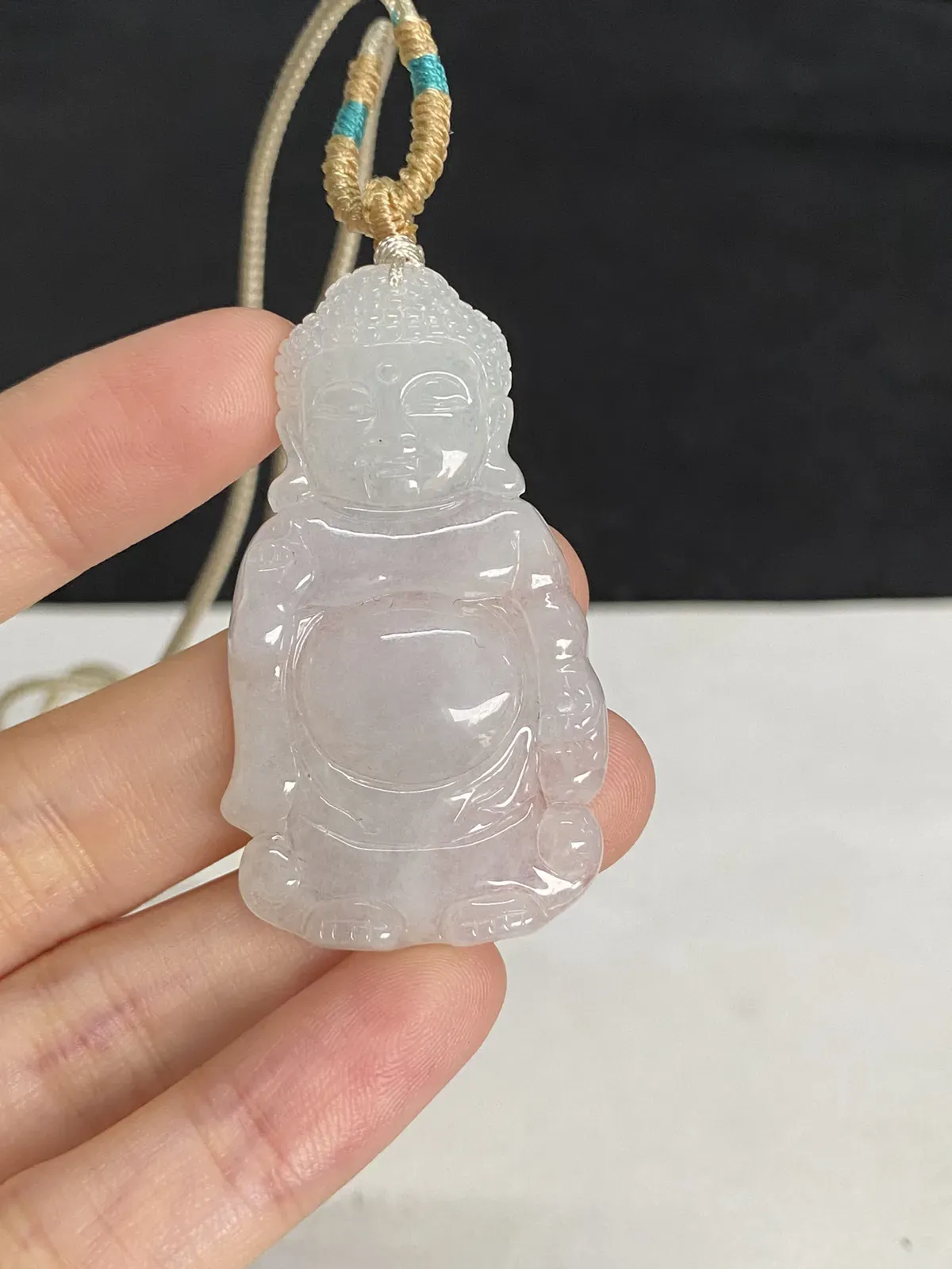 冰种冰糯种，白色翡翠佛公吊坠，10.76克