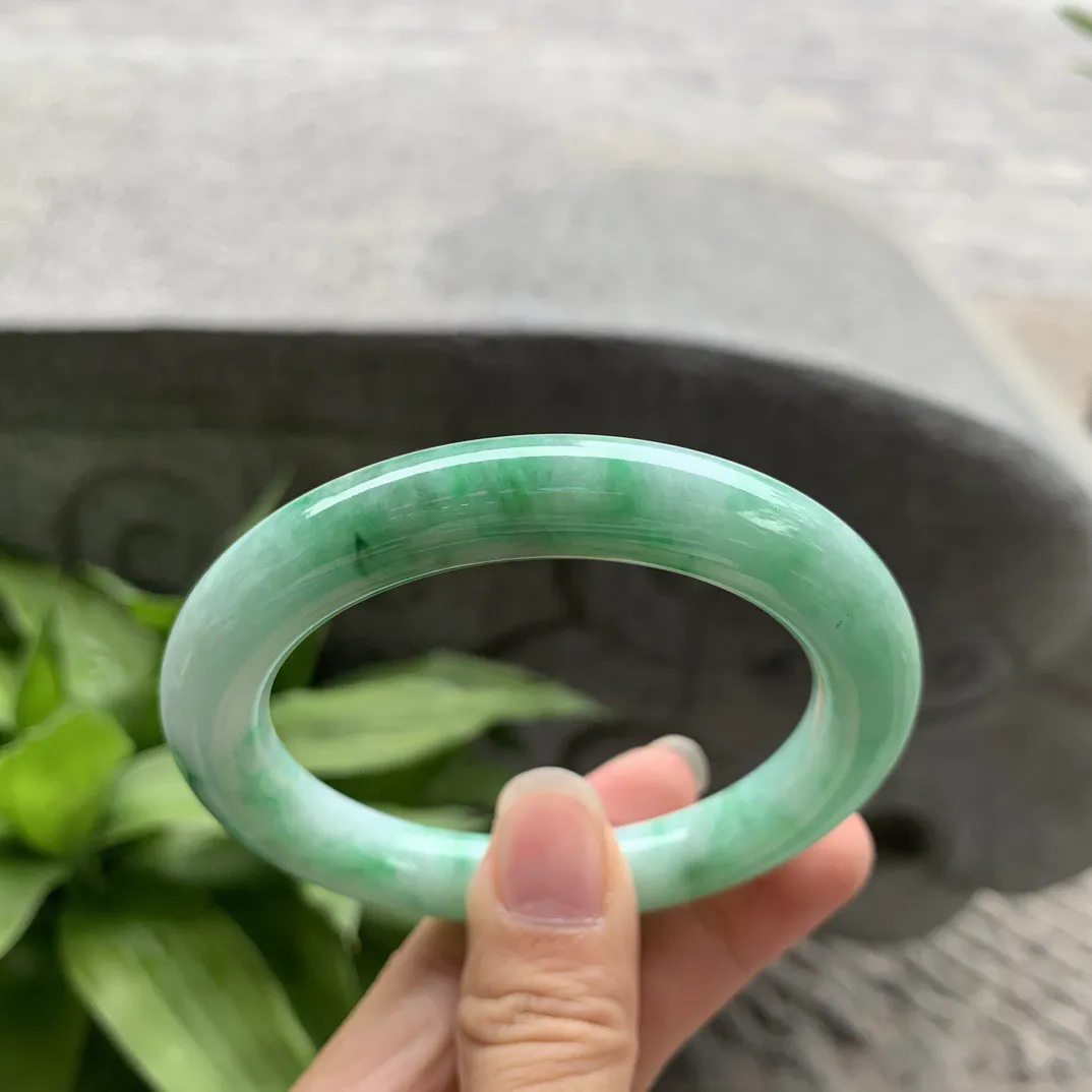 圈口55.3-9.9 【飘绿圆条手镯】圆条55 56可戴
