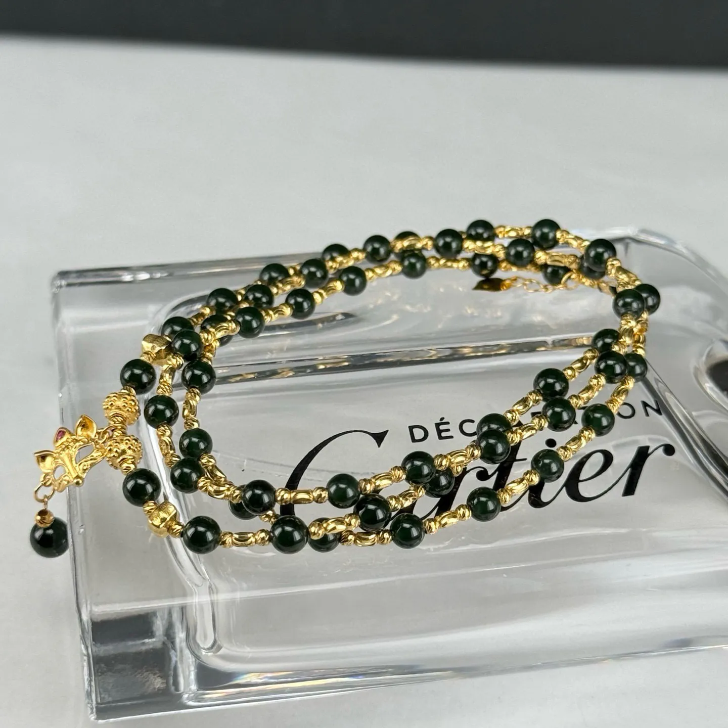 精品18k墨翠项链 种好色正 黑度极好 打灯通透 油性十足 尺寸4mm