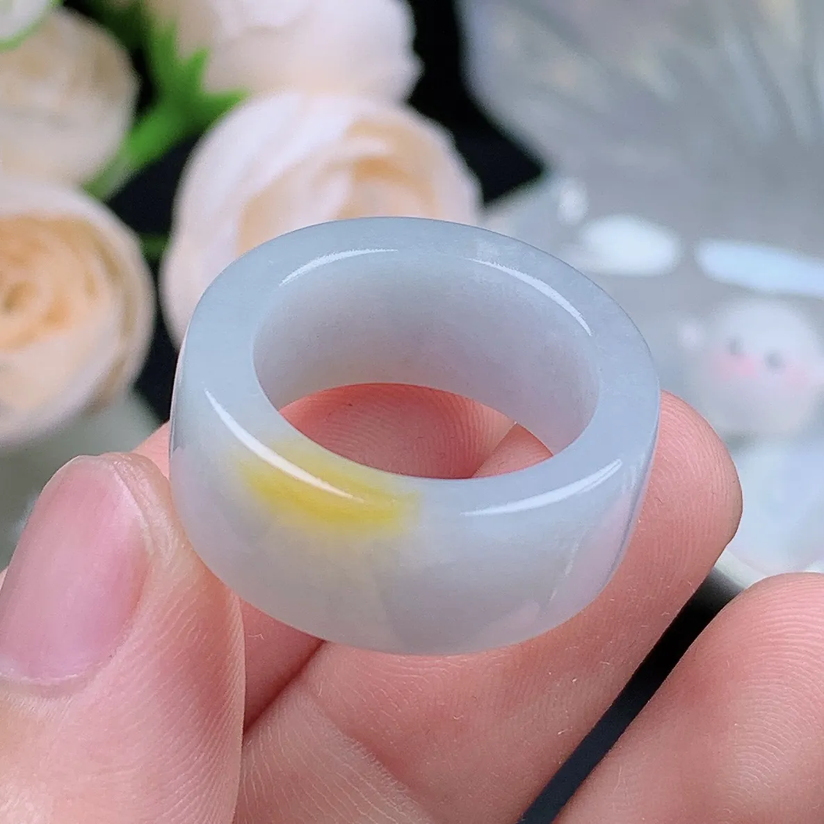 缅甸翡翠老坑种翡翠水润飘黄翡方戒戒指玉扳指  水润通透 尺寸：18.3-10.2-3.8mm 18号圈口1S