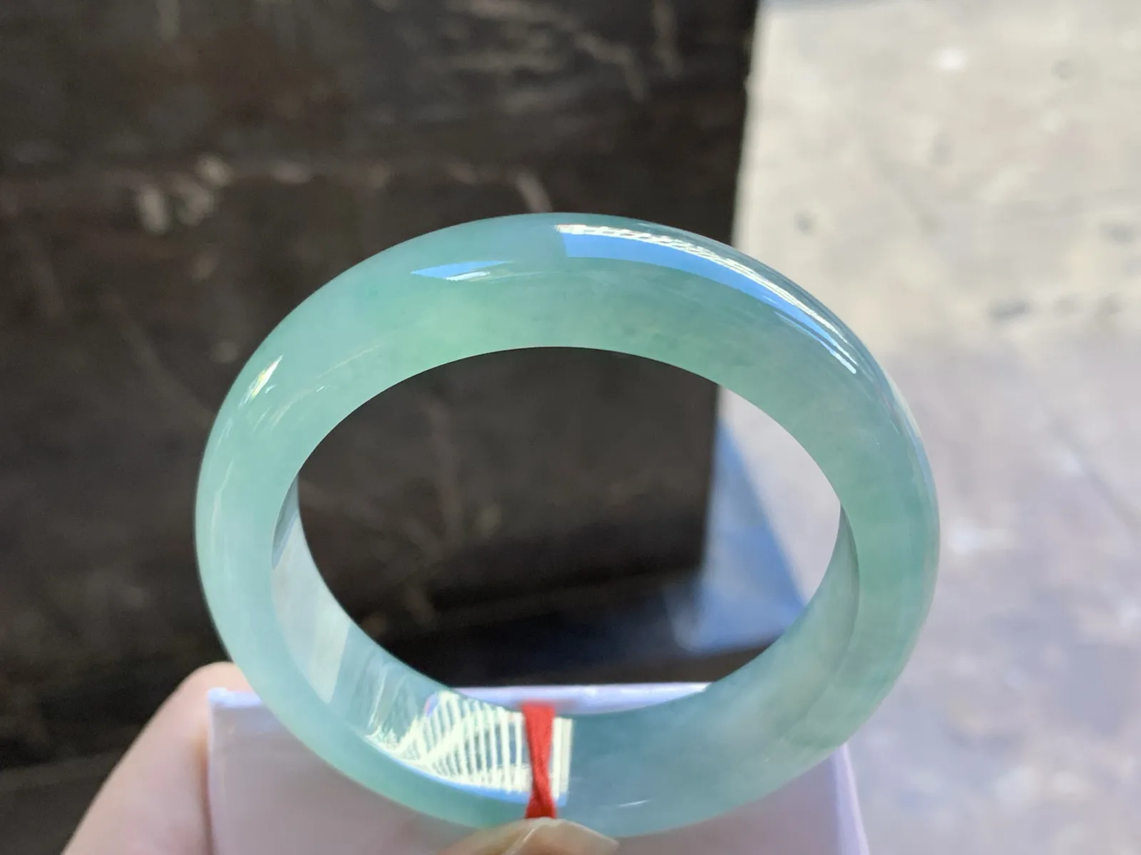 56.5-16-9

冰晴宽版手镯^_^种水好