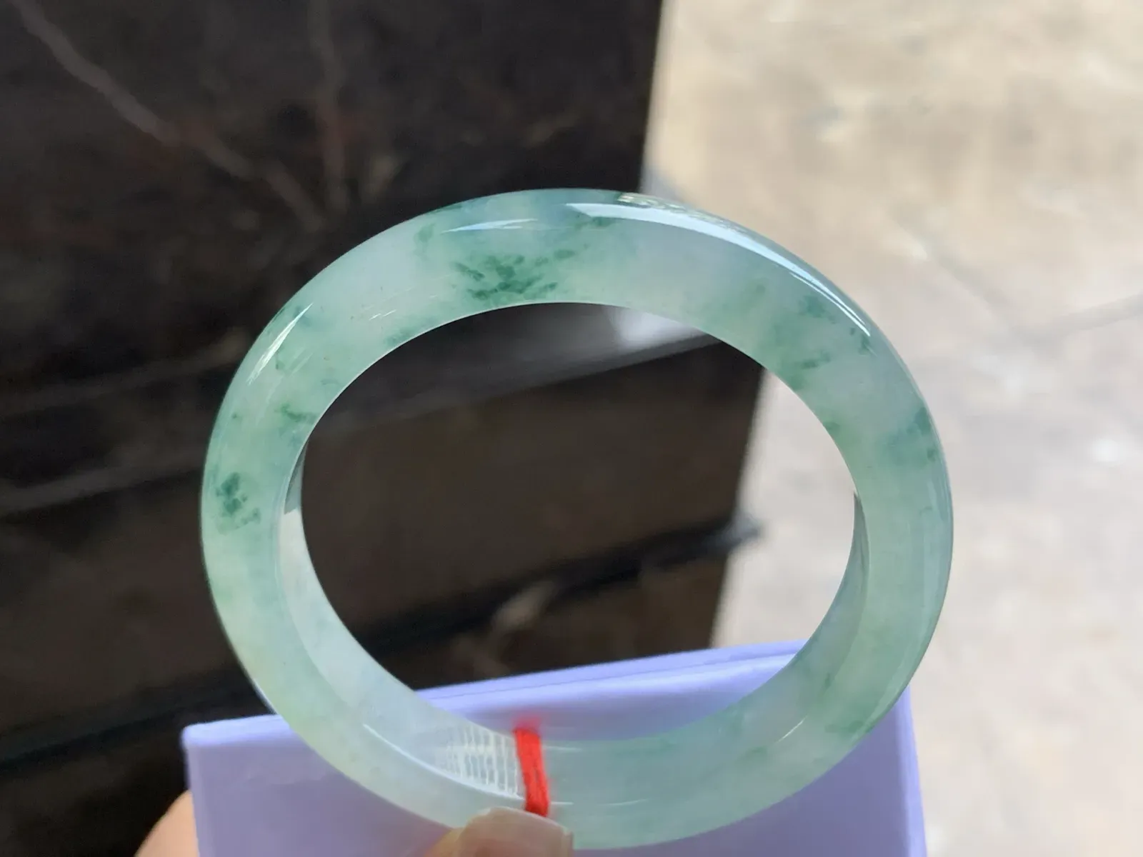 52.5-10.7-8.2

冰飘花手镯^_^飘花灵韵