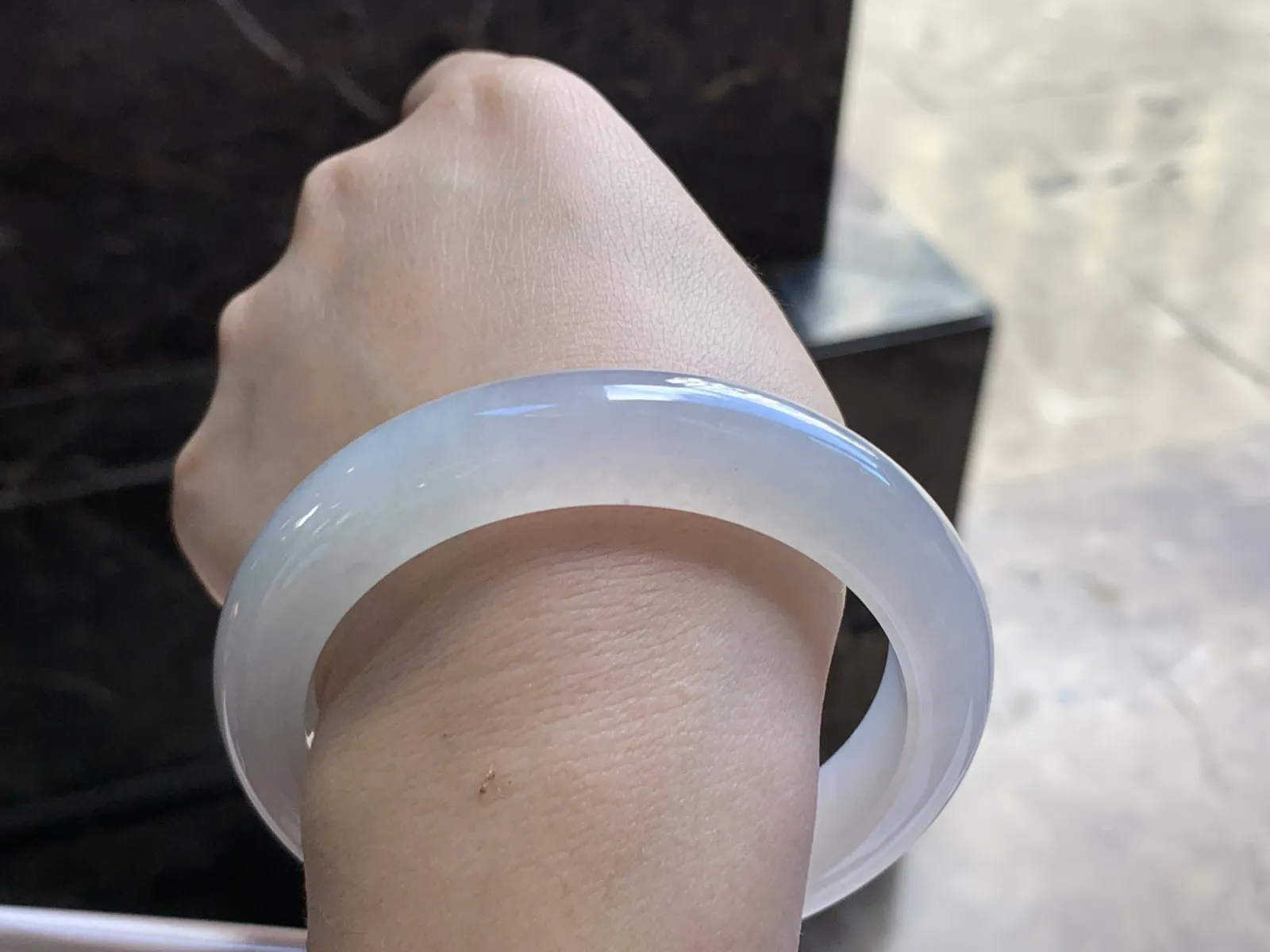 59.5-12.5-9.5

冰种手镯^_^水润清新