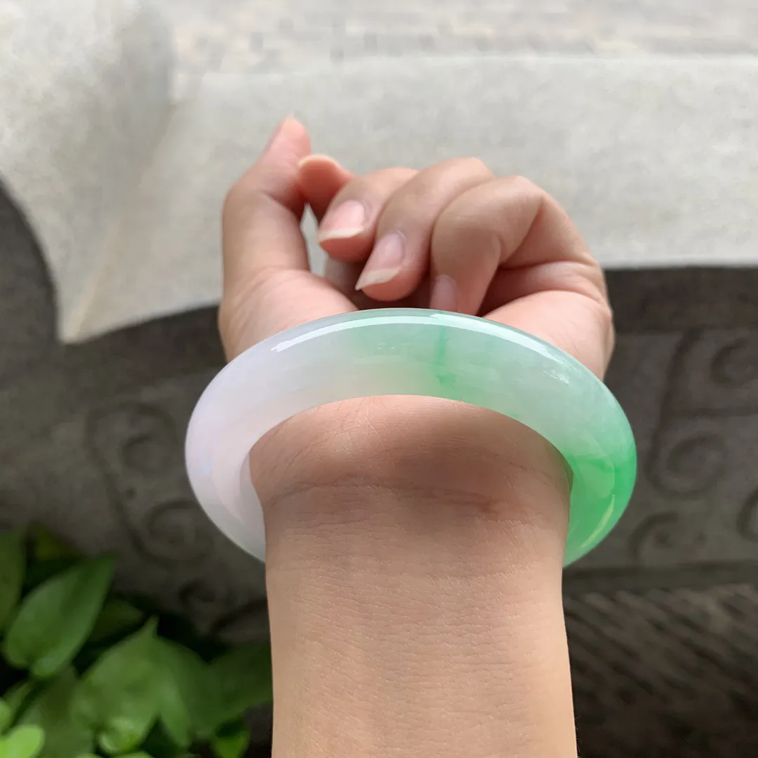 圈口 55.4-11.8-9.9【冰阳绿正圈手镯】正圈55 56可戴