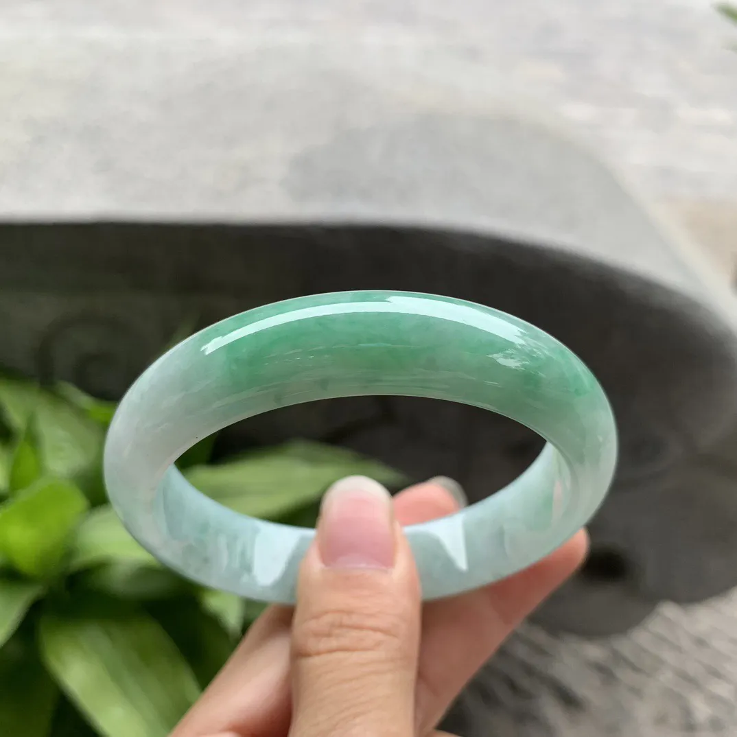 圈口56.6-13.5-7.7 【飘绿正圈手镯】正圈56 57可戴