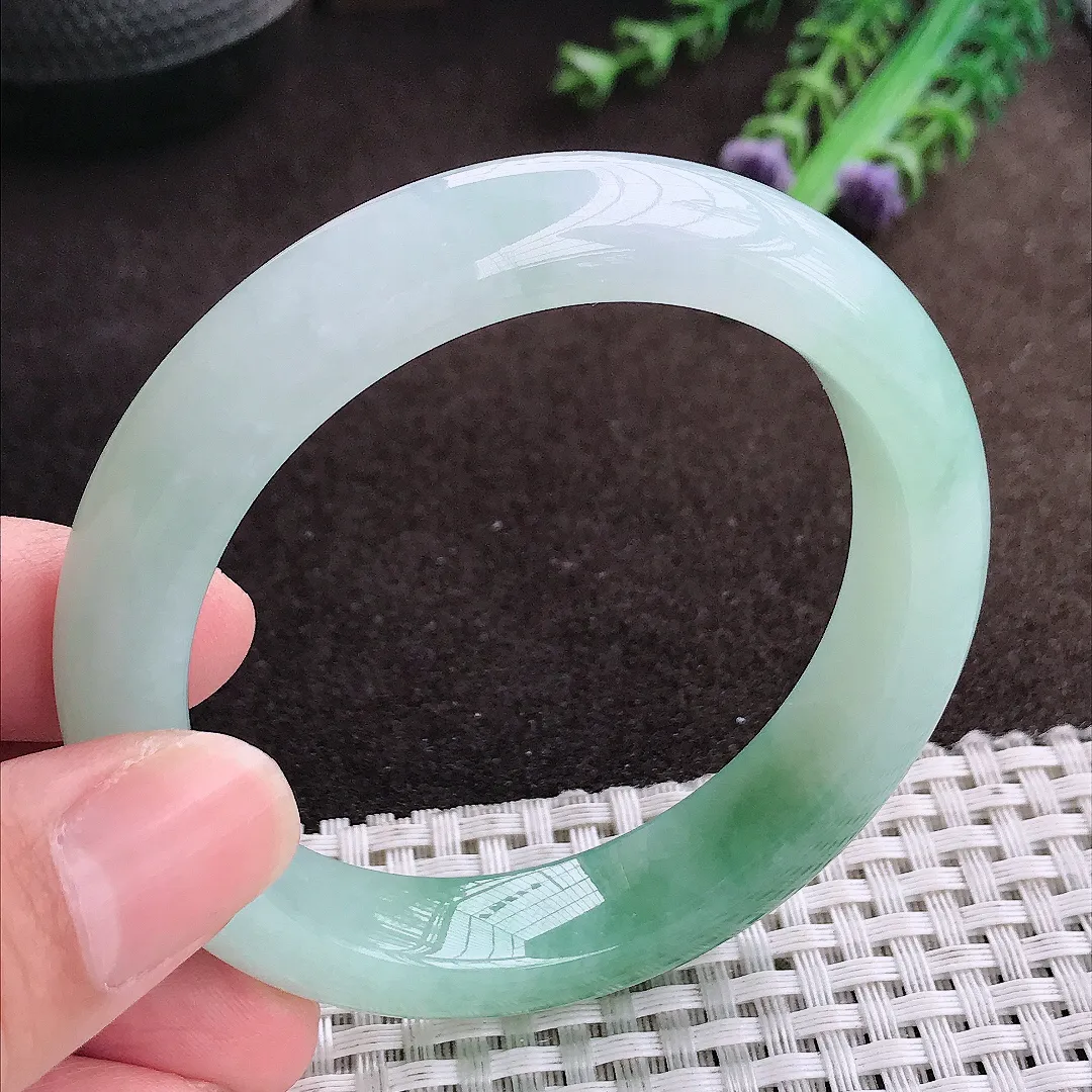 自然光54.5/12.1/9老坑冰胶水灵冰飘花手镯宽边翡翠玉镯美人镯