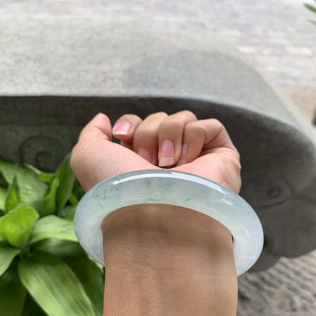 圈口57.8-12.6【高冰晴飘花圆条手镯】圆条57 58可戴