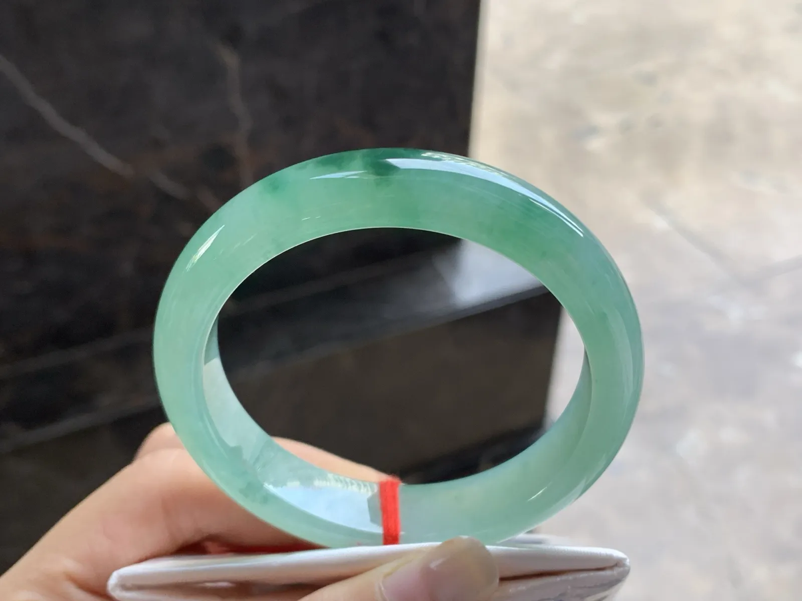 55-12-8.5

冰晴绿手镯^_^清新 鲜艳