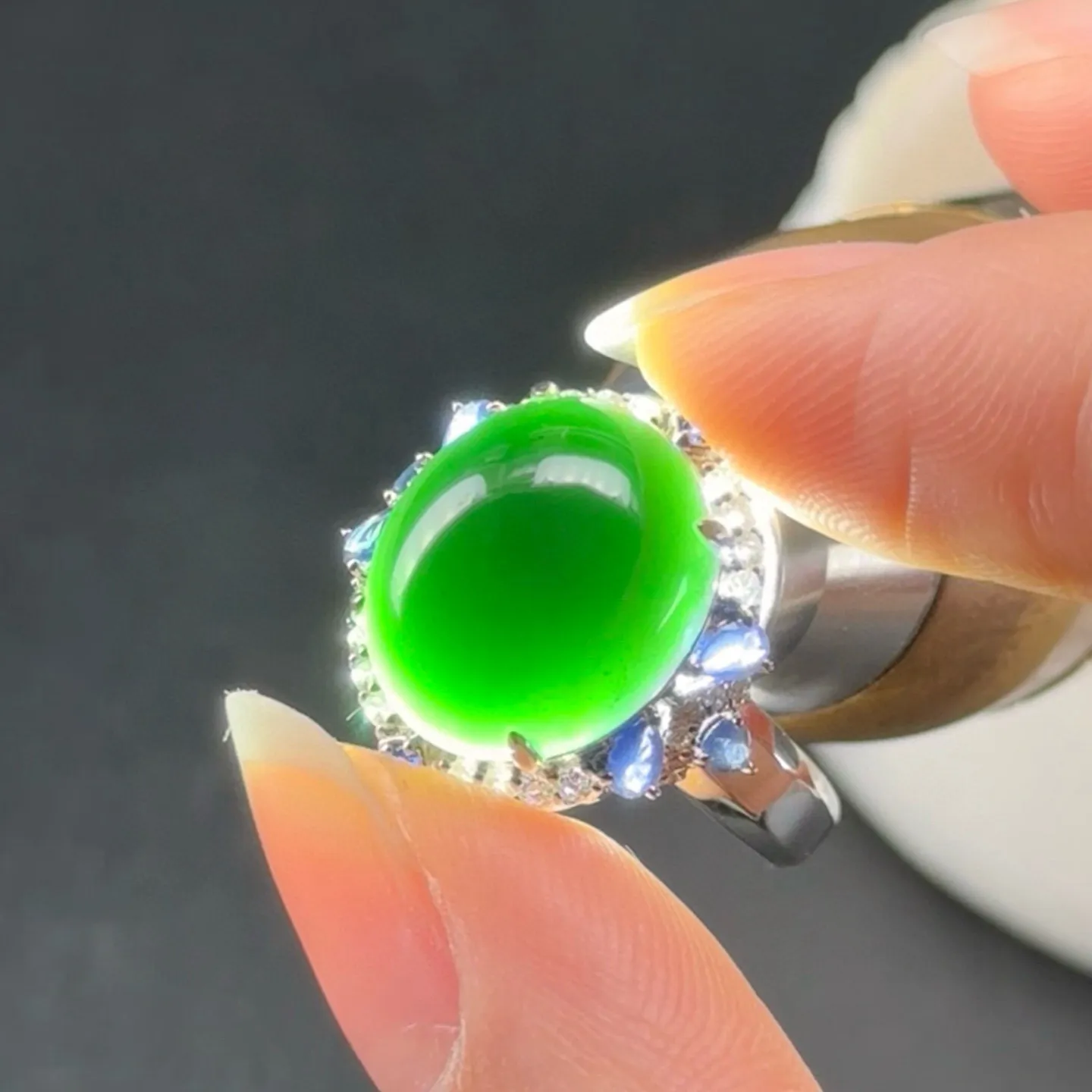 精品18k墨翠女戒 重金豪镶 打灯通透 油性十足 尺寸14