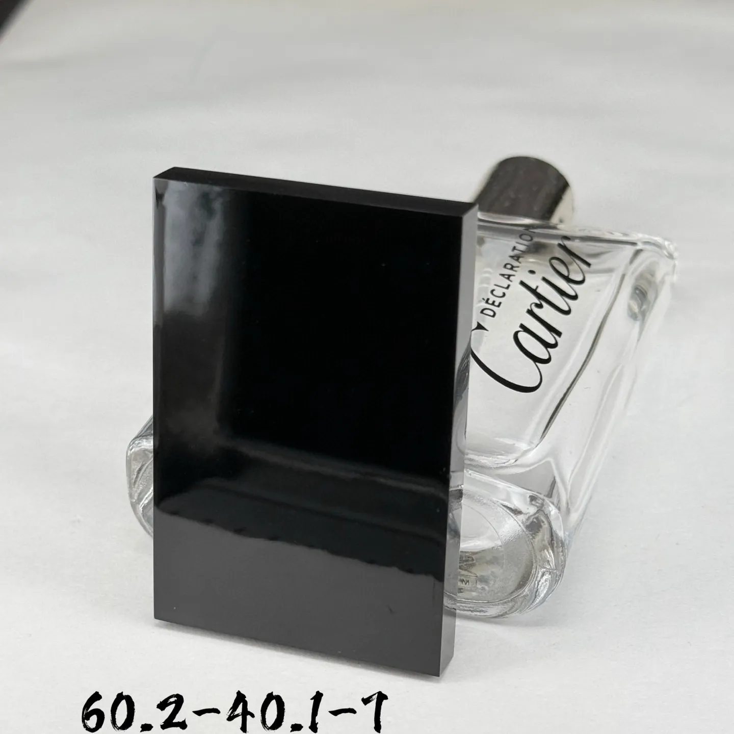 精品墨翠无事牌 种好色正 黑度极好 打灯通透 油性十足 尺寸60.2